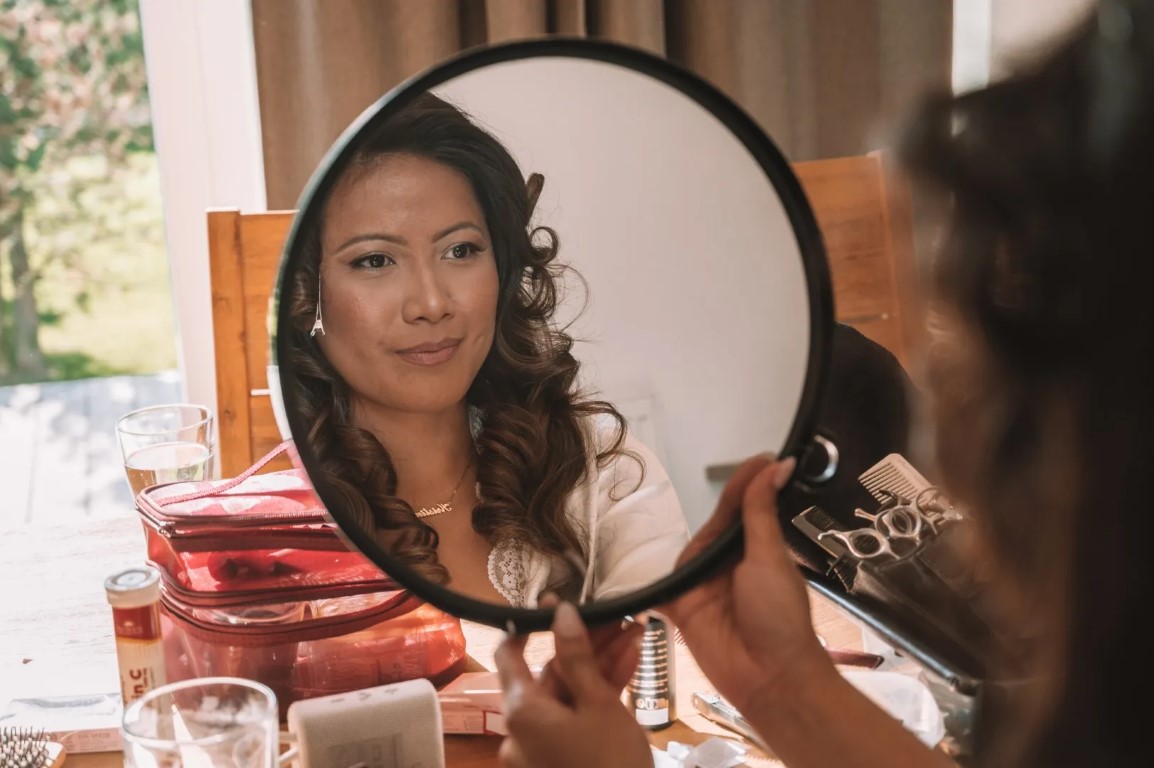 Wedding photographer Slovenia – candid wedding photo